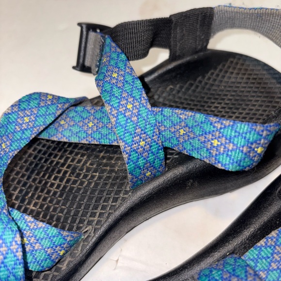 Chaco Z/2 Yampa hiking sandals featuring a blue and yellow women’s size 8 - Picture 4 of 8